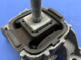 6784355-01 Подушка крепления КПП MINI COUNTRYMAN R60 Арт e9504665, вид 4