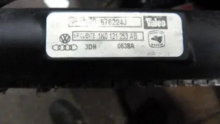 1K0121253AB 878224J Радиатор (основной) Volkswagen Golf 5 Арт e9974167, вид 4