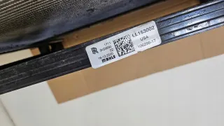 5A06FE2 106296-17 Радиатор (основной) Rolls-Royce Cullinan Арт e10523057, вид 13
