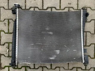 55038001AH Радиатор (основной) Jeep Grand Cherokee IV (WK2) Арт e10638495, вид 1