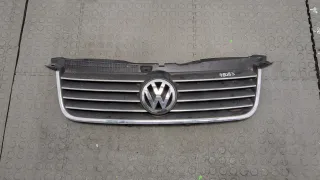 3B0853651L Решетка радиатора Volkswagen Passat B5 Арт 20328263, вид 1