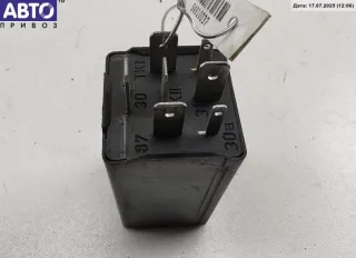Реле стеклоочистителя (дворников) Audi 100 C4 1992г. 5DS004433 - Фото 2