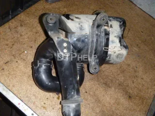  Корпус воздушного фильтра Mitsubishi Pajero 2 Арт AM50103908, вид 2