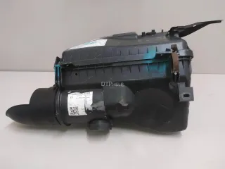 1770030270 Корпус воздушного фильтра Toyota Land Cruiser 200 Арт AM23484884, вид 2