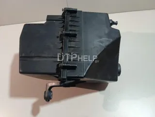 T2H6341 Корпус воздушного фильтра Jaguar F-Pace Арт AM23531593, вид 9
