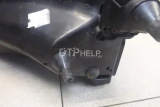 C2Z13675 Корпус воздушного фильтра Jaguar XF 250 Арт AM100464105, вид 4