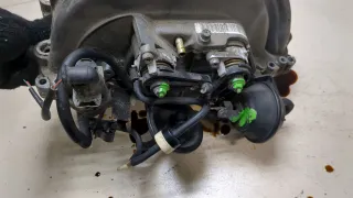 Коллектор впускной Audi A8 D3 (S8) 2003г. 077133185BB - Фото 2