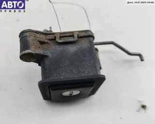 357827571D Кнопка открывания багажника Volkswagen Passat B3 Арт 55092575