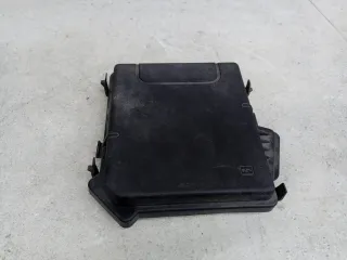 284C40002R крышка блока предохранителей Renault Megane 3 Арт 109-2-39, вид 1