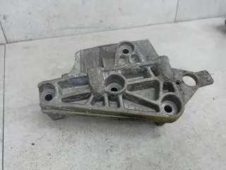 8200408663 Кронштейн двигателя Nissan Note E11 Арт 17-65-132