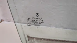 A2037250000 Стекло двери передней правой Mercedes C W203 Арт 20169735, вид 2