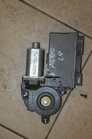 8E2959802 Моторчик стеклоподъемника Audi A4 B7 Арт e4193379, вид 1