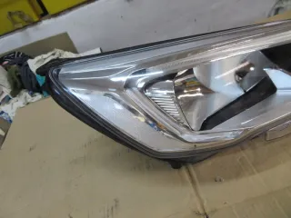 JX7B-13W029-AE JX7B13W029AE Фара правая Ford Focus 4 Арт e10651626, вид 3