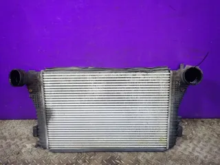 1K0145803L Интеркулер Volkswagen Golf 5 Арт e10656632, вид 1