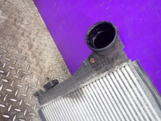 1K0145803L Интеркулер Volkswagen Golf 5 Арт e10656632, вид 3