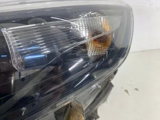 260607817RR Фара левая Renault Captur Арт e10667779, вид 4