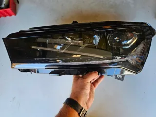 5LB941015A Фара левая Skoda Enyaq Арт e10670566, вид 1