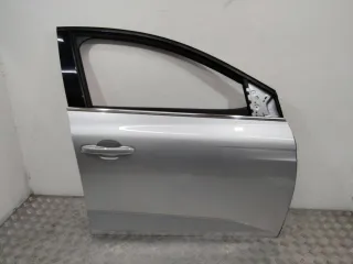  Дверь передняя правая Renault Megane 4 Арт 110999