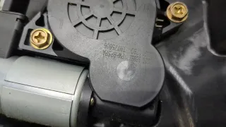 C23558590A,G22C5858XF Стеклоподъемник правый передний Mazda 5 1 Арт 20427588, вид 3