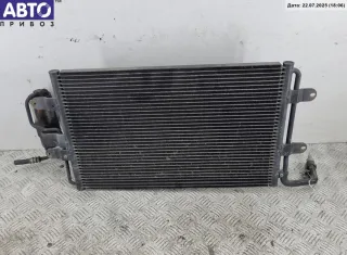1j0820411d Радиатор охлаждения (конд.) Volkswagen Golf 4 Арт 55096616, вид 1