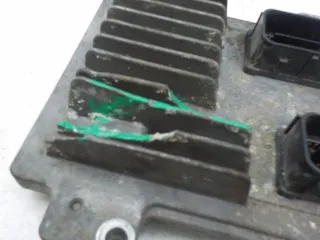 12647212 Блок управления двигателем Opel Astra J Арт 779129, вид 3