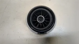 S1005638D Дефлектор обдува салона Audi A3 8V Арт 20079138, вид 1
