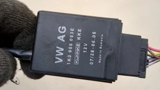 1K0906093E Блок управления ТНВД Skoda Octavia A5 Арт 20436439, вид 5