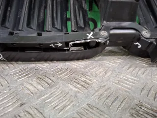 51747497279, 7497279, 9 жалюзи радиатора BMW 5 G30/G31 Арт 379579RM, вид 13