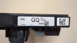 13302301 Блок предохранителей Opel Astra J Арт 20436399, вид 4