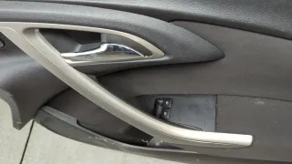 124080,13330766 Дверь передняя правая белая Opel Astra J Арт 20377936, вид 4