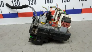 9675877980 Блок предохранителей Peugeot 3008 1 Арт 3EP33M101, вид 2
