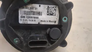13597899 Насос антифриза (помпа) Chevrolet Volt Арт 20439399, вид 3