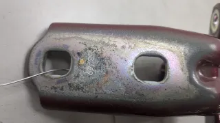  Петля двери передней правой красная Buick Encore GX Арт 20440398, вид 3
