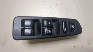 8582008100 Кнопка стеклоподъемника переднего правого SsangYong Rexton 1 Арт 20043236, вид 1
