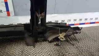DHU000102, DHU000181, DHU000191 Передняя панель крепления облицовки (телевизор) Land Rover Range Rover 3 Арт 4EP02G201, вид 9