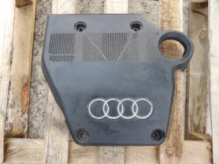 06A103925N Декоративная крышка двигателя Audi A3 8V Арт e7960688, вид 1