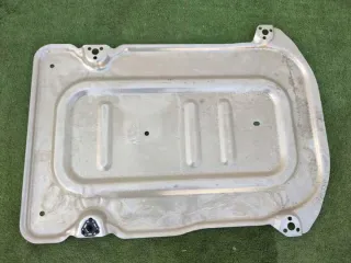 2Q0825229B Декоративная крышка двигателя Audi A1 Арт e8068490, вид 2
