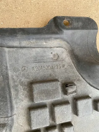 A2045203223 Декоративная крышка двигателя Mercedes C W204 Арт e8540983, вид 3