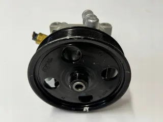 BV61-3A696AB 1742491 7613974104 Насос гидроусилителя руля Ford Focus 3 Арт e8650312, вид 1