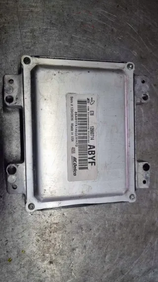 12660714 12643636 Блок управления двигателем Opel Astra J Арт e9178231, вид 2