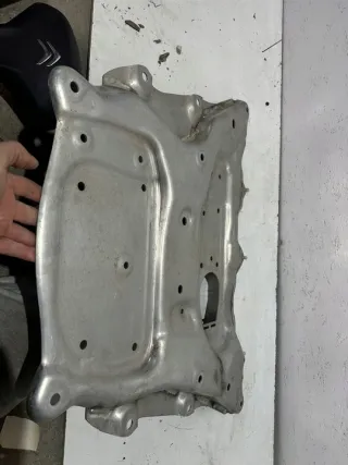 6862071 7418203 Декоративная крышка двигателя BMW X5 G05  Арт e9204890, вид 3