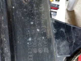 06A103925CH 06A103925CF Декоративная крышка двигателя Volkswagen Golf 5 Арт e9601679, вид 3