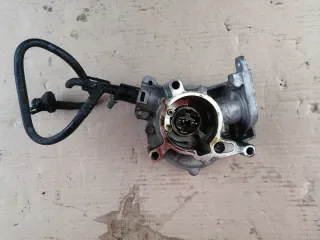 06J145100B 06J145100AC, 06J145100G Насос вакуумный Audi A4 B6 Арт e9825828, вид 3