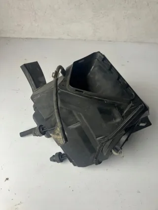 8K0133837B Корпус воздушного фильтра Audi Q5 1 Арт e10565590, вид 4