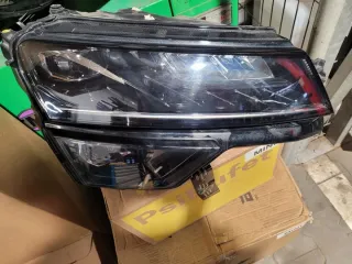 57B941016D 7P5941591AJ Фара правая Skoda Karoq Арт e10671347, вид 1