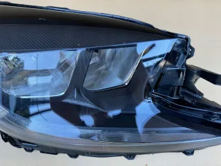  Фара правая Toyota Aygo 2 Арт e10673140, вид 5
