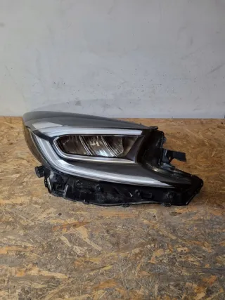  Фара правая Toyota Aygo 2 Арт e10673142, вид 1