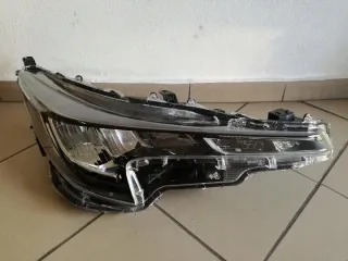 81110-02S60 Фара правая Toyota Corolla E210 Арт e10673384, вид 1