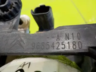 9685425180 Фара противотуманная правая Peugeot 3008 1 Арт e10683418, вид 4