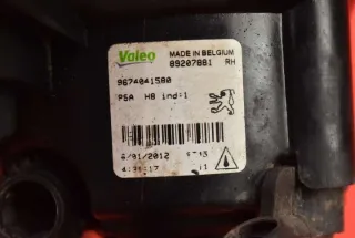 9674041580 Фара противотуманная правая Peugeot 308 1 Арт e10683440, вид 9